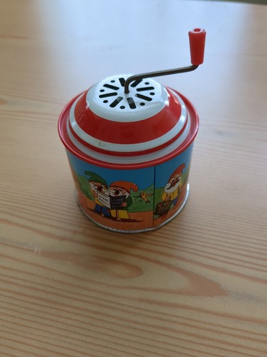 Blechspielzeug spieluhr - blechspielzeug,